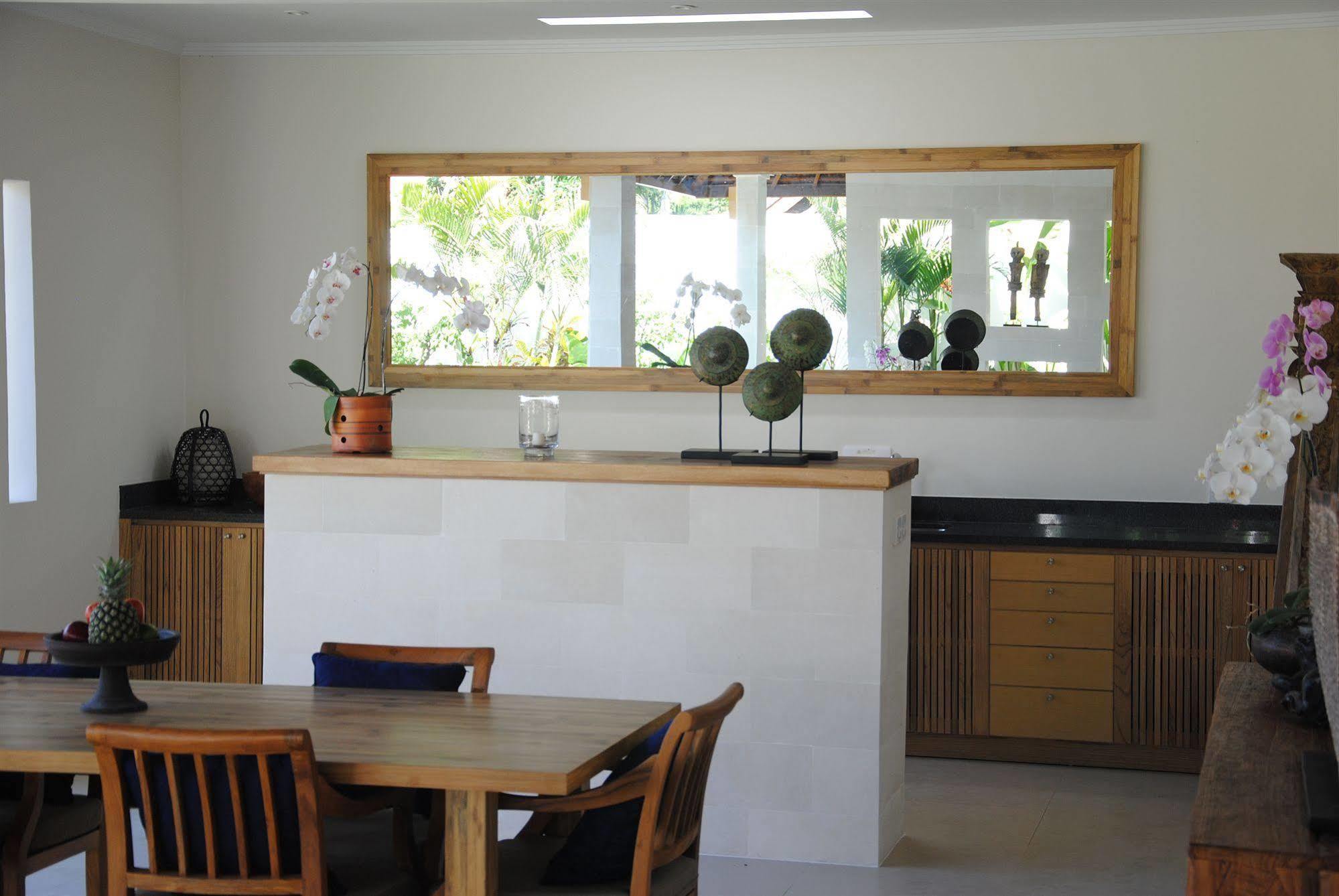 Villa Bali Asri Batubelig Seminyak Eksteriør billede