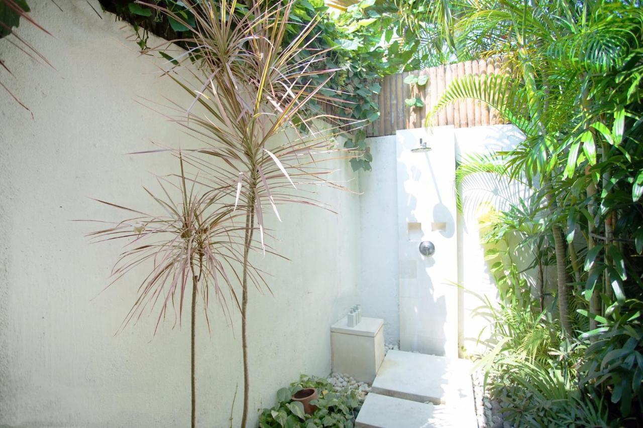 Villa Bali Asri Batubelig Seminyak Eksteriør billede
